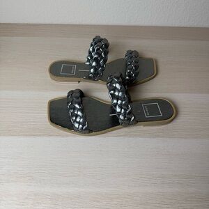 Dolce Vita Indy Flat Sandals Size 7